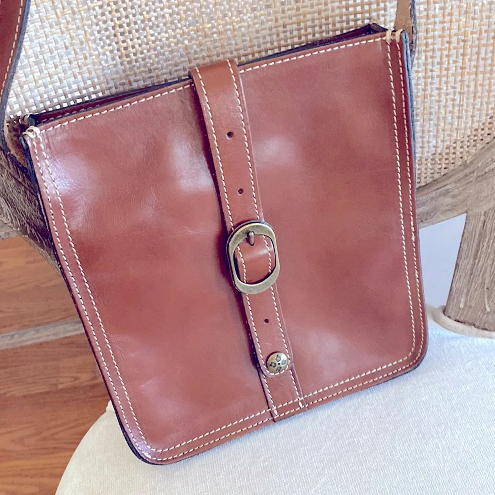 Patricia Nash Leather Purse - Picture 2 of 11